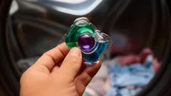 Jak správně používat prací kapsle a vyhnout se běžným chybám, které dělá každý