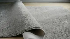 Jak rychle a snadno vyčistit koberec: dosáhněte dokonalé čistoty bez nutnosti dávat ho do čistírny