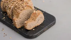 Užitečná alternativa: Jak upéct proteinový chléb z čočky, cizrny nebo fazolí?